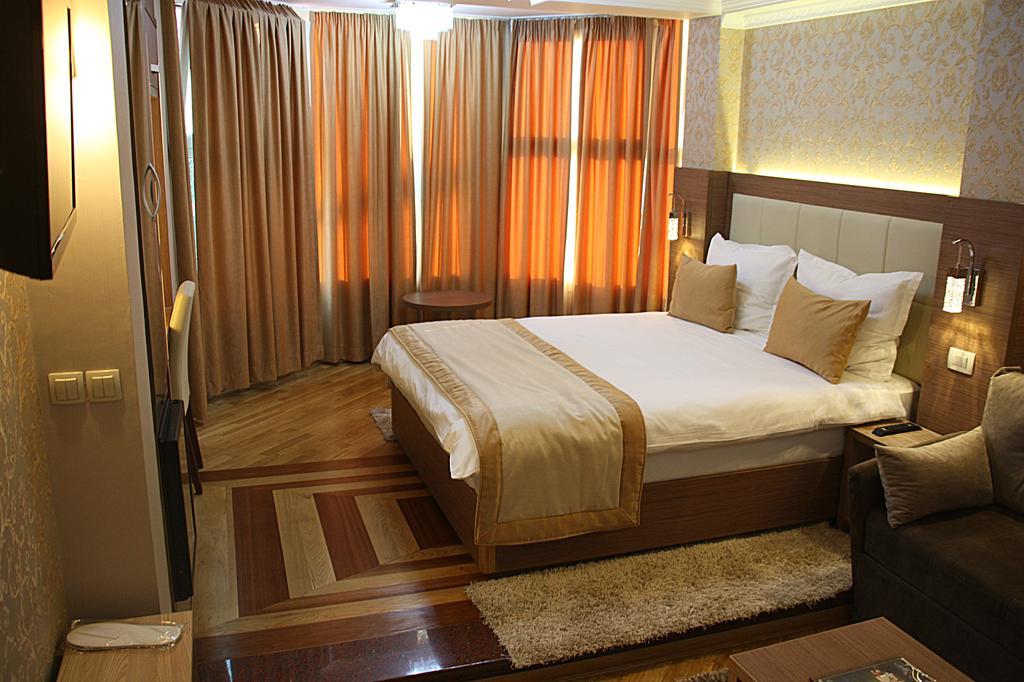 Hotel Elegance Ilidža Eksteriør bilde