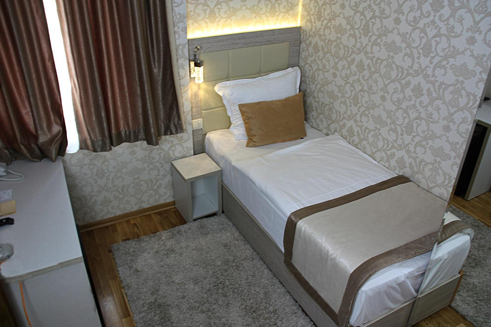 Hotel Elegance Ilidža Eksteriør bilde
