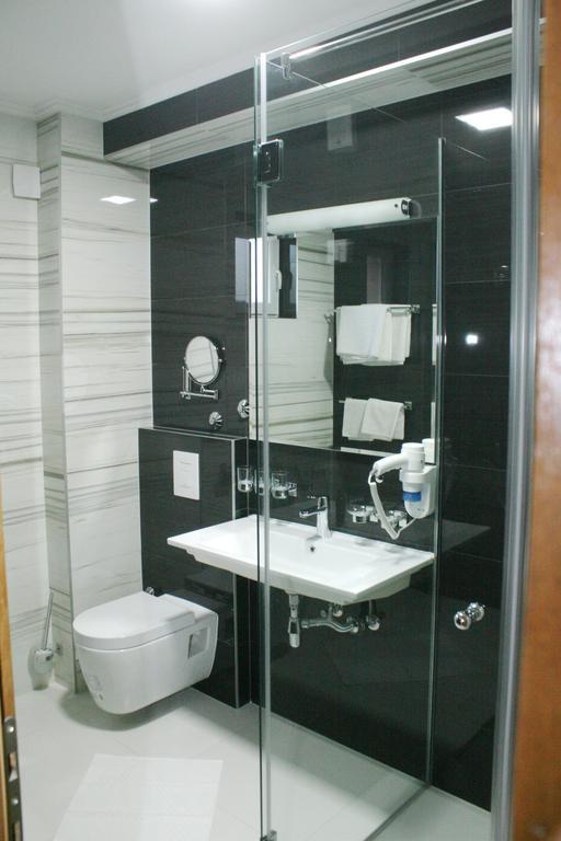 Hotel Elegance Ilidža Rom bilde