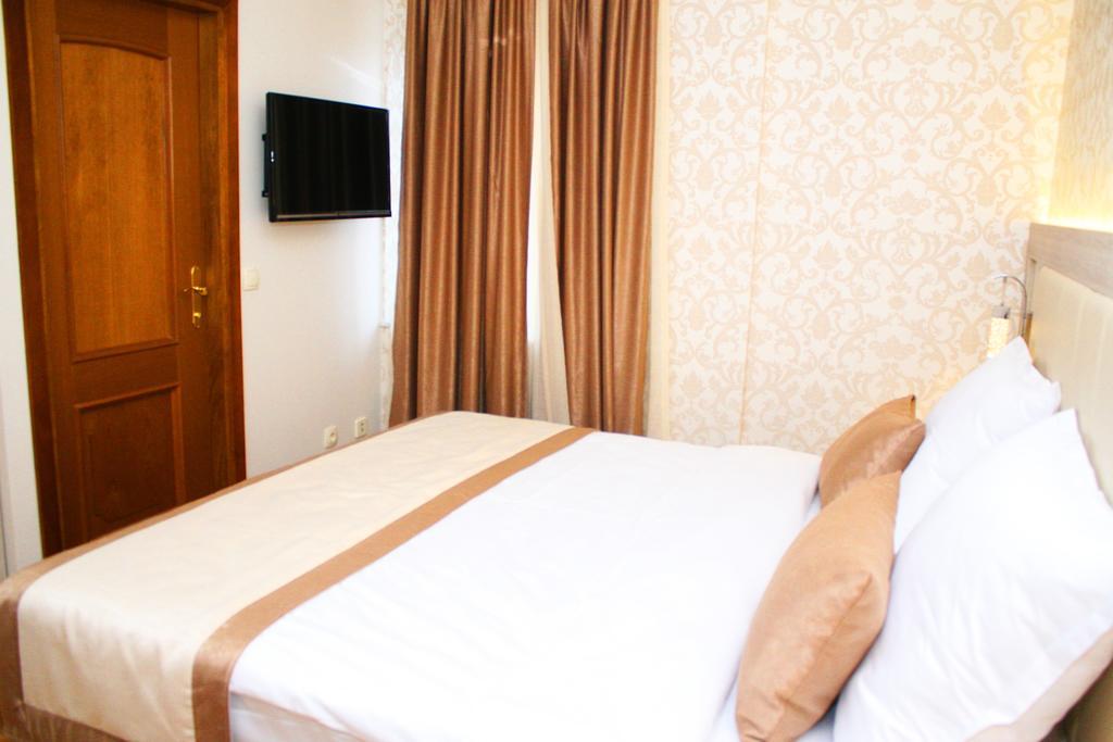 Hotel Elegance Ilidža Rom bilde