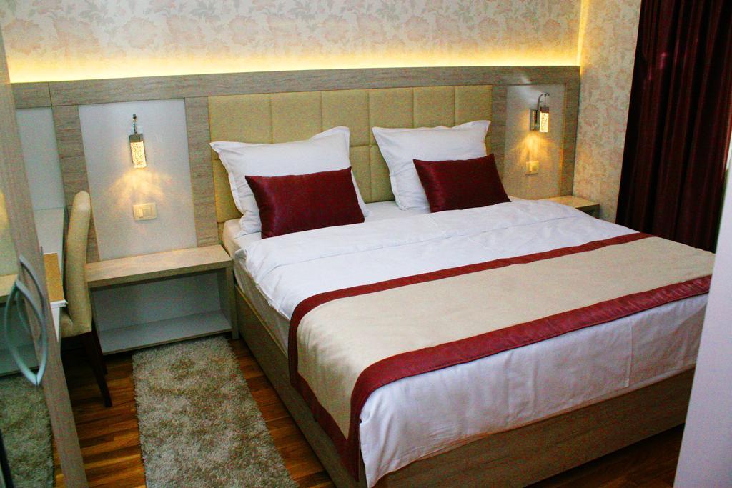Hotel Elegance Ilidža Rom bilde