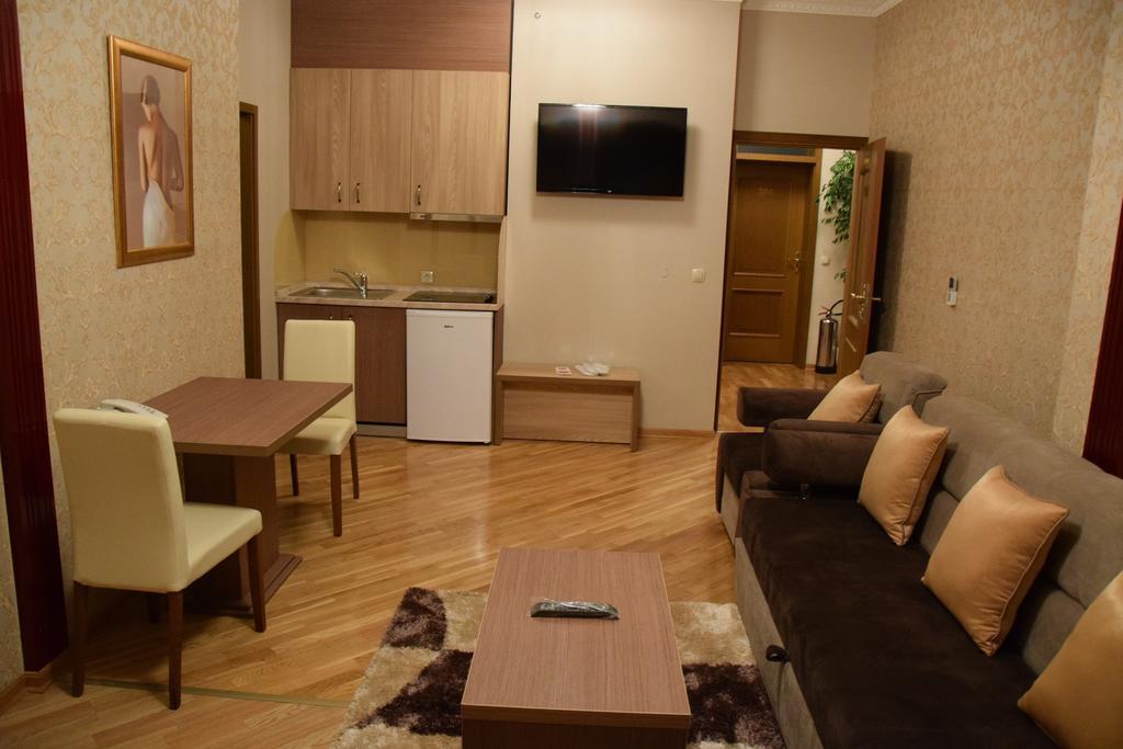 Hotel Elegance Ilidža Rom bilde