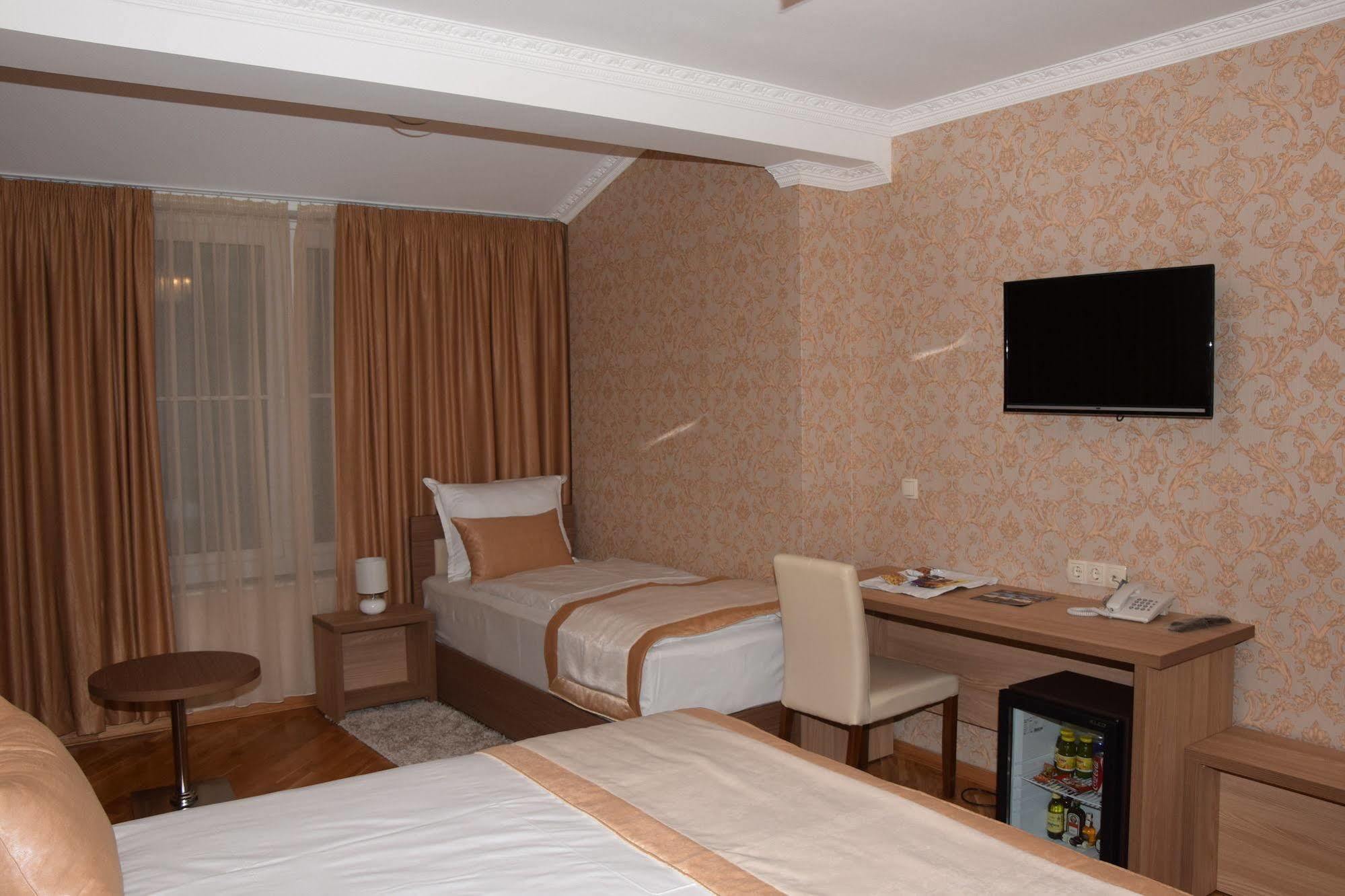 Hotel Elegance Ilidža Eksteriør bilde