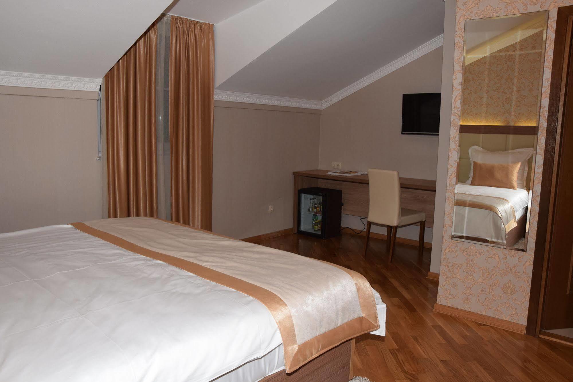 Hotel Elegance Ilidža Eksteriør bilde